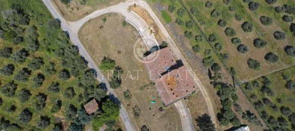 4 Schlafzimmer Haus in Cortona, Italy, Nr. 178519 13