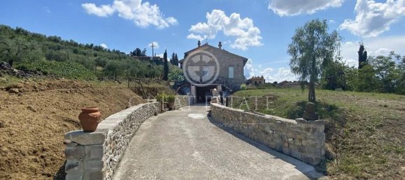 4 Schlafzimmer Haus in Cortona, Italy, Nr. 178519 9