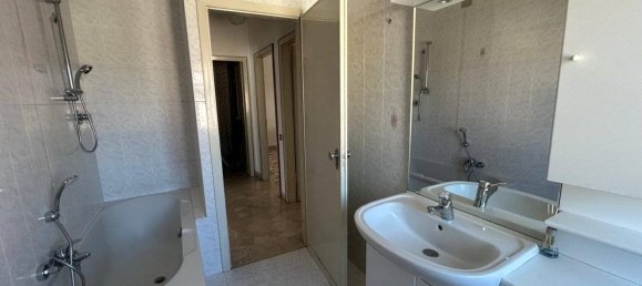 2 bedrooms Apartment in Vicenza, Italy No. 358925 12