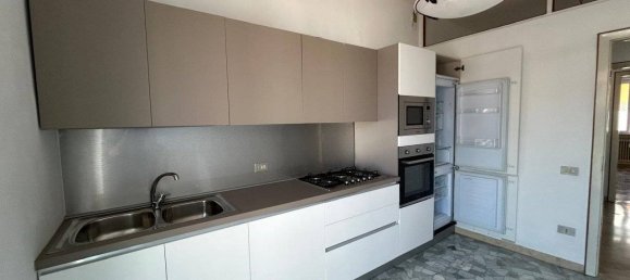2 bedrooms Apartment in Vicenza, Italy No. 358925 6
