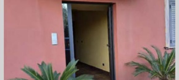 5 bedrooms Apartment in Barcellona Pozzo di Gotto, Italy No. 311042 2