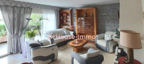 5 bedrooms House in Neuilly-Plaisance, France No. 172530 2