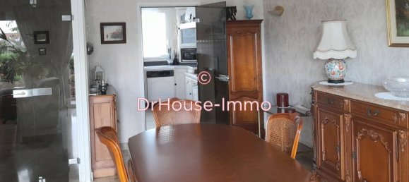 5 bedrooms House in Neuilly-Plaisance, France No. 172530 4