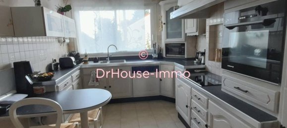 5 bedrooms House in Neuilly-Plaisance, France No. 172530 5