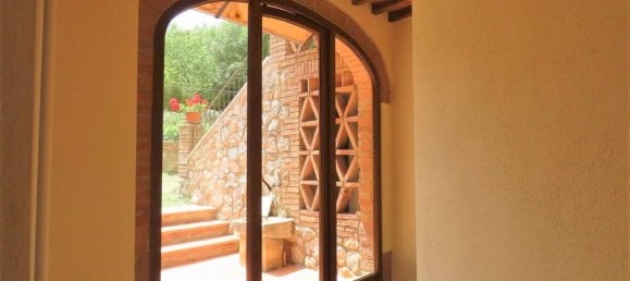 8 rooms House in Monteriggioni, Italy No. 166077 11