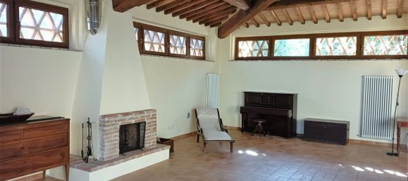 8 rooms House in Monteriggioni, Italy No. 166077 4