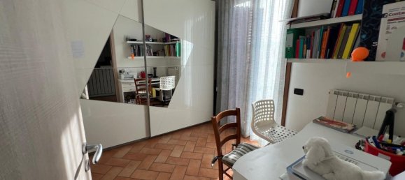 5 bedrooms House in Calcinaia, Italy No. 331671 25