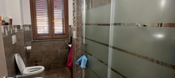 5 bedrooms House in Calcinaia, Italy No. 331671 31