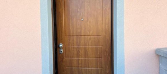 5 bedrooms House in Calcinaia, Italy No. 331671 4