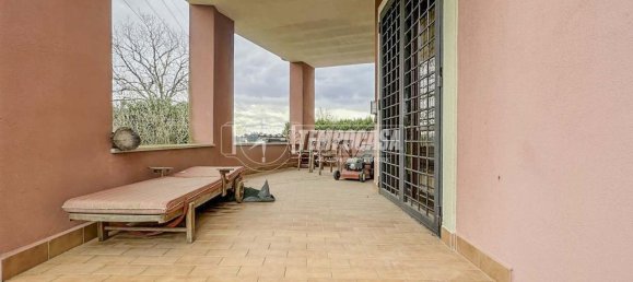 Villa de 7 divisões em Bracciano, Italy N.º 2279 5