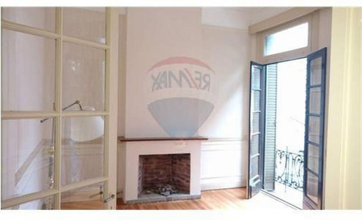 3 bedrooms Apartment in Buenos Aires, Argentina No. 77412