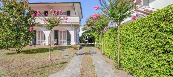 3 bedrooms Villa in Pietrasanta, Italy No. 304137 12