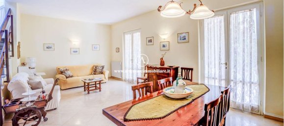 3 bedrooms Villa in Pietrasanta, Italy No. 304137 23