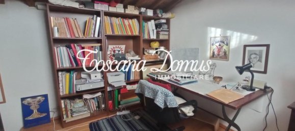 10 rooms House in Siena, Italy No. 28171 23