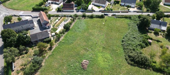  Land in Saint-Senoch, France No. 80129 4