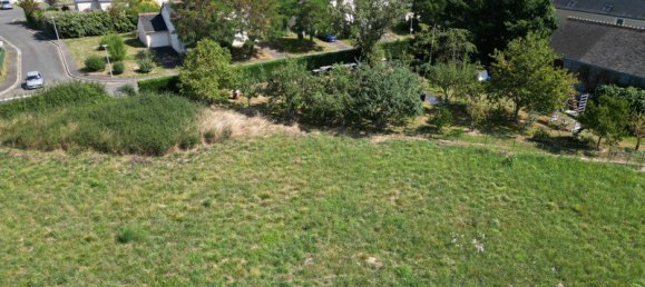  Land in Saint-Senoch, France No. 80129 2