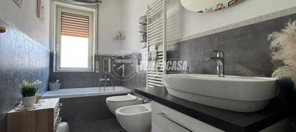 3-salle Appartement à Naples, Italy No. 268082 13