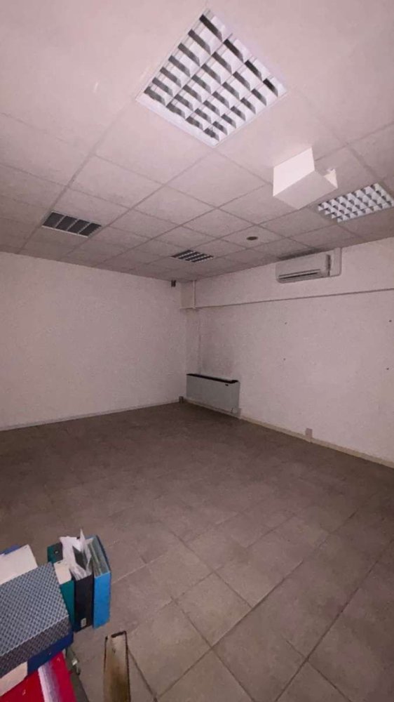 Bureau à Poggibonsi, Italy 265m² No. 119338