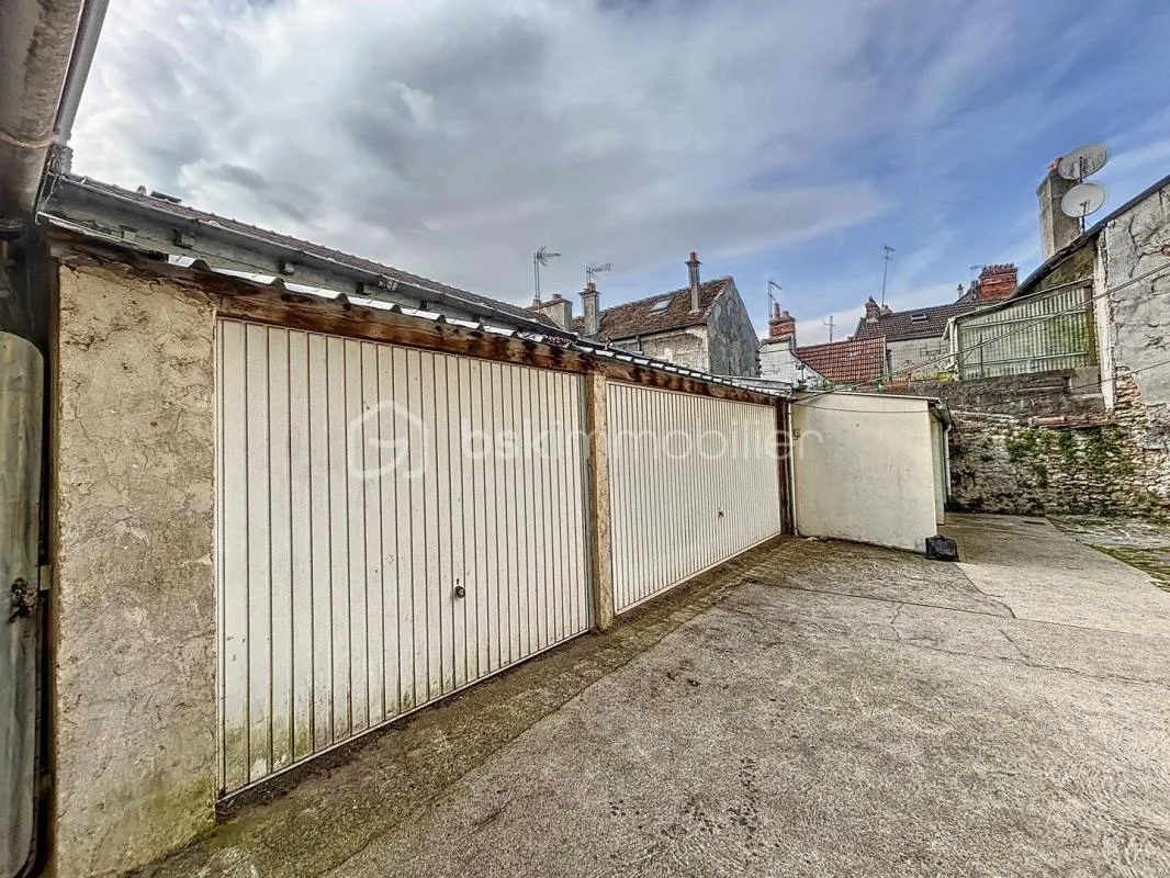 35m² Parking in Corbeil-Essonnes, France No. 349265