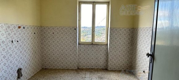 5-salle Appartement à Boville Ernica, Italy No. 272421 3