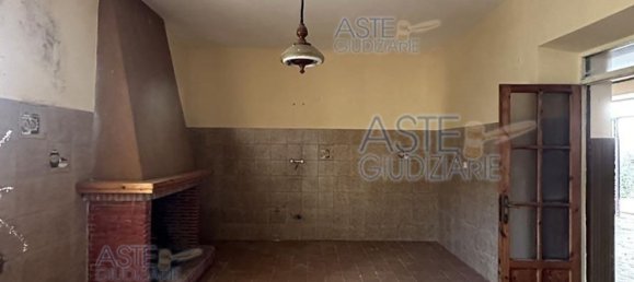 5-salle Appartement à Boville Ernica, Italy No. 272421 6