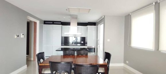 3 bedrooms Condo in Pattaya, Thailand No. 15861 4