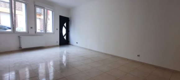 Casa T3 em Saint-Quentin, France N.º 67087 2