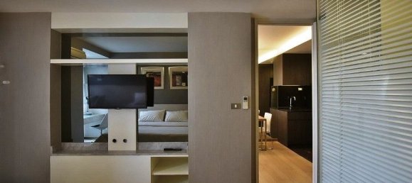 Кондоминиум  в Ваттхана, Таиланд № 74817 5