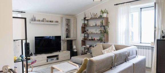 3 rooms Apartment in Acerra, Italy No. 96308 2