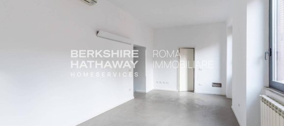 4-salle Appartement à Rome, Italy No. 70682 11