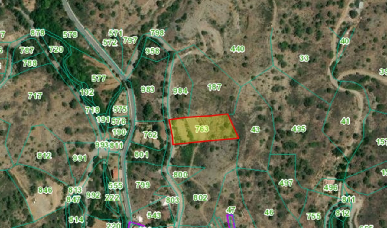 Terreno em Kato Platres, Cyprus N.º 32652