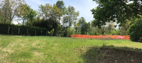 Terreno en Sassuolo, Italy 500 m² No. 78490 3