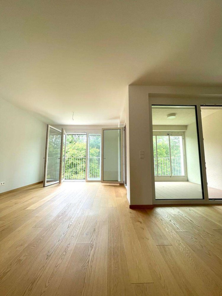 3غرفة شقة في Munich, Germany رقم 267688