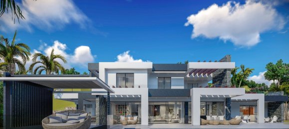 4 bedrooms Villa in La Quinta, Spain No. 3278 2