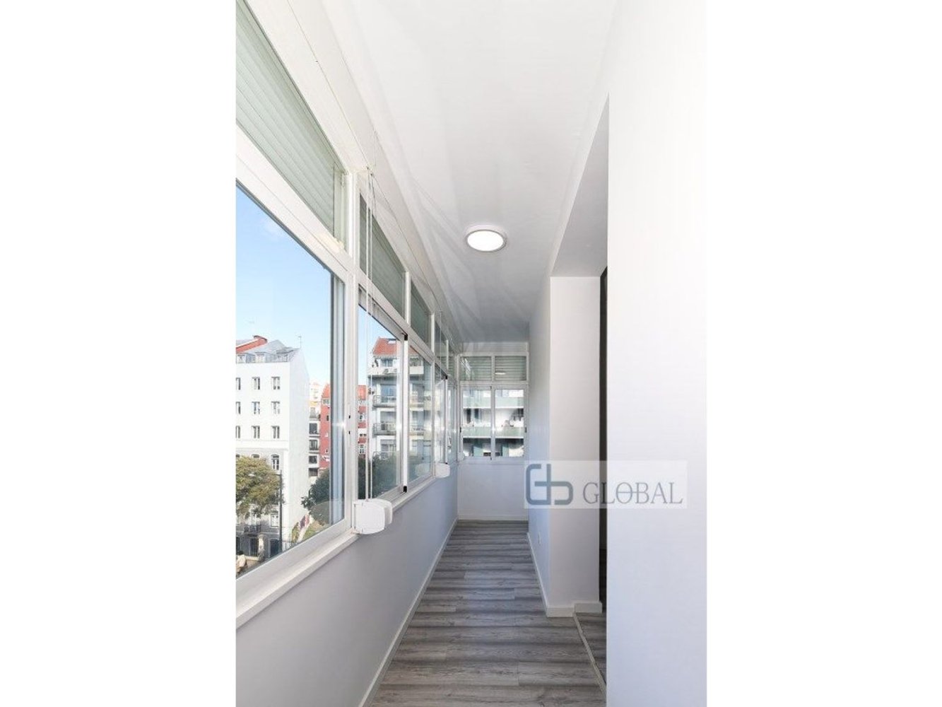 1 bedroom Apartment in Lisbon, Portugal No. 153993