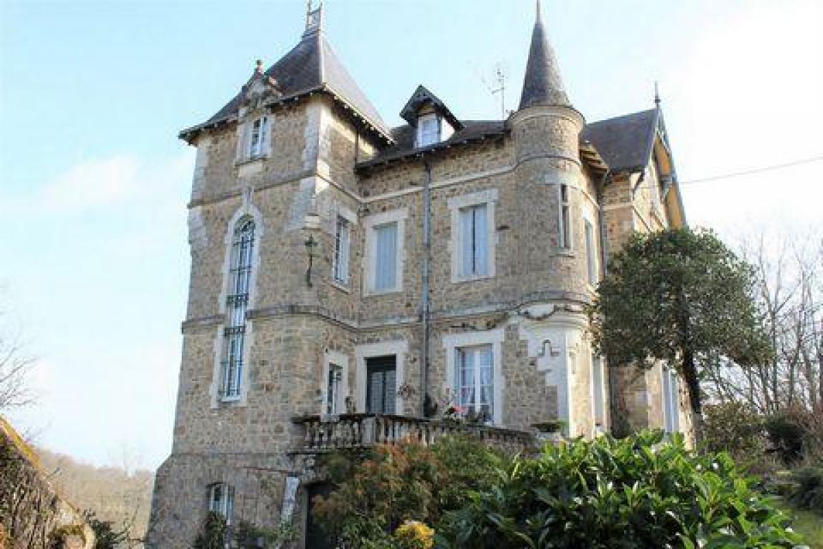 8 غرف نوم منزل في Confolens, France رقم 31684