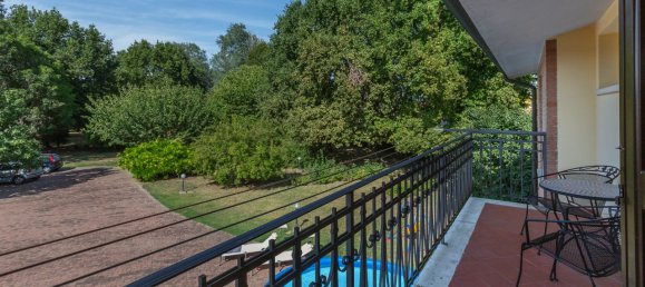 7 bedrooms Villa in Ferrara, Italy No. 33539 6