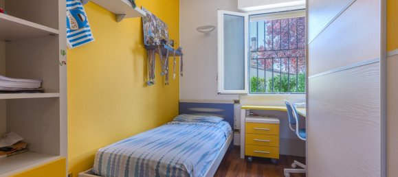 7 bedrooms Villa in Ferrara, Italy No. 33539 15