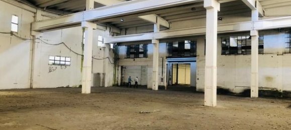 Lagerhaus in Casto, Italy 3860m², Nr. 86040 10