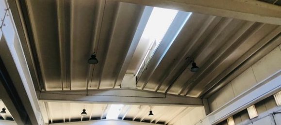 Lagerhaus in Casto, Italy 3860m², Nr. 86040 7