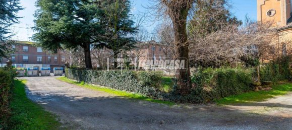 Дом с 6 спальнями в Кавриаго, Италия № 10858 6