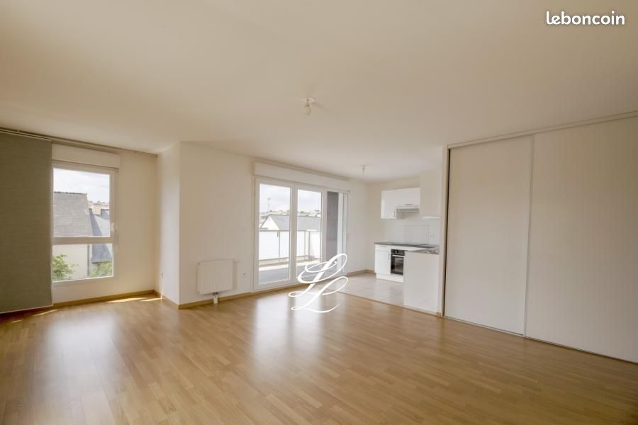 3 bedrooms Apartment in Cesson-Sevigne, France No. 287033