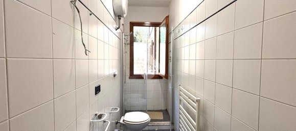 3 bedrooms House in Montemurlo, Italy No. 272075 28