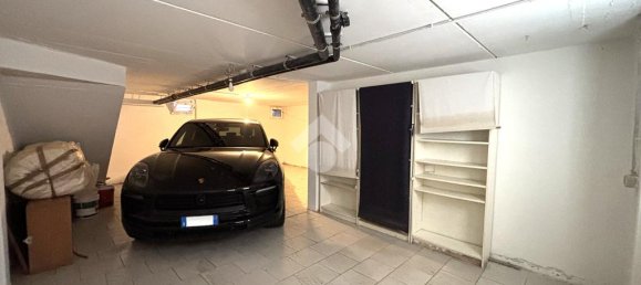 3 bedrooms House in Montemurlo, Italy No. 272075 10