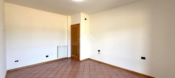3 bedrooms House in Montemurlo, Italy No. 272075 3