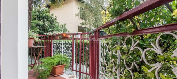 Квартира с 3 комнатами в Кузано Миланино, Италия № 65631 9