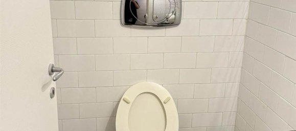 120m² Commercial property in Milan, Italy No. 261594 3