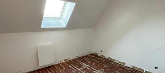 2 bedrooms House in Plou, France No. 210004 8