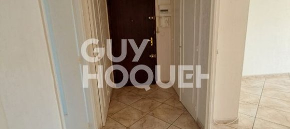 2 bedrooms Apartment in Soissons, France No. 251779 5