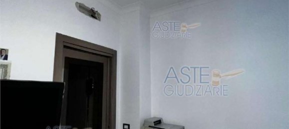 6 rooms Apartment in Giugliano in Campania, Italy No. 224687 18